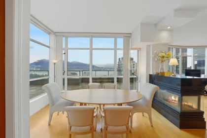 3402 1239 W Georgia Street, Vancouver, BC, Vancouver — Apartment/Condo for sale