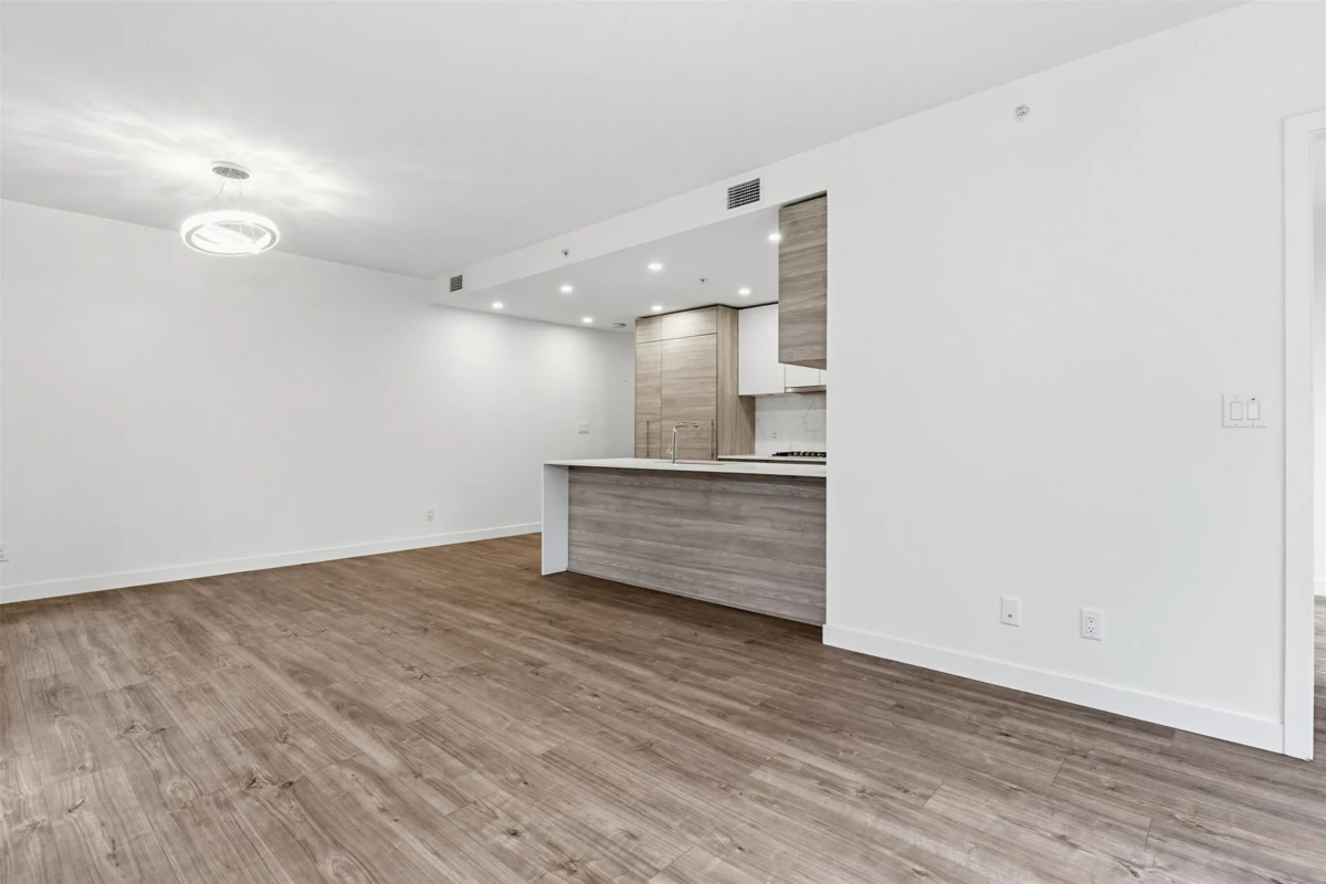 Kitchen Photo of 201 585 Austin Avenue, Coquitlam, BC