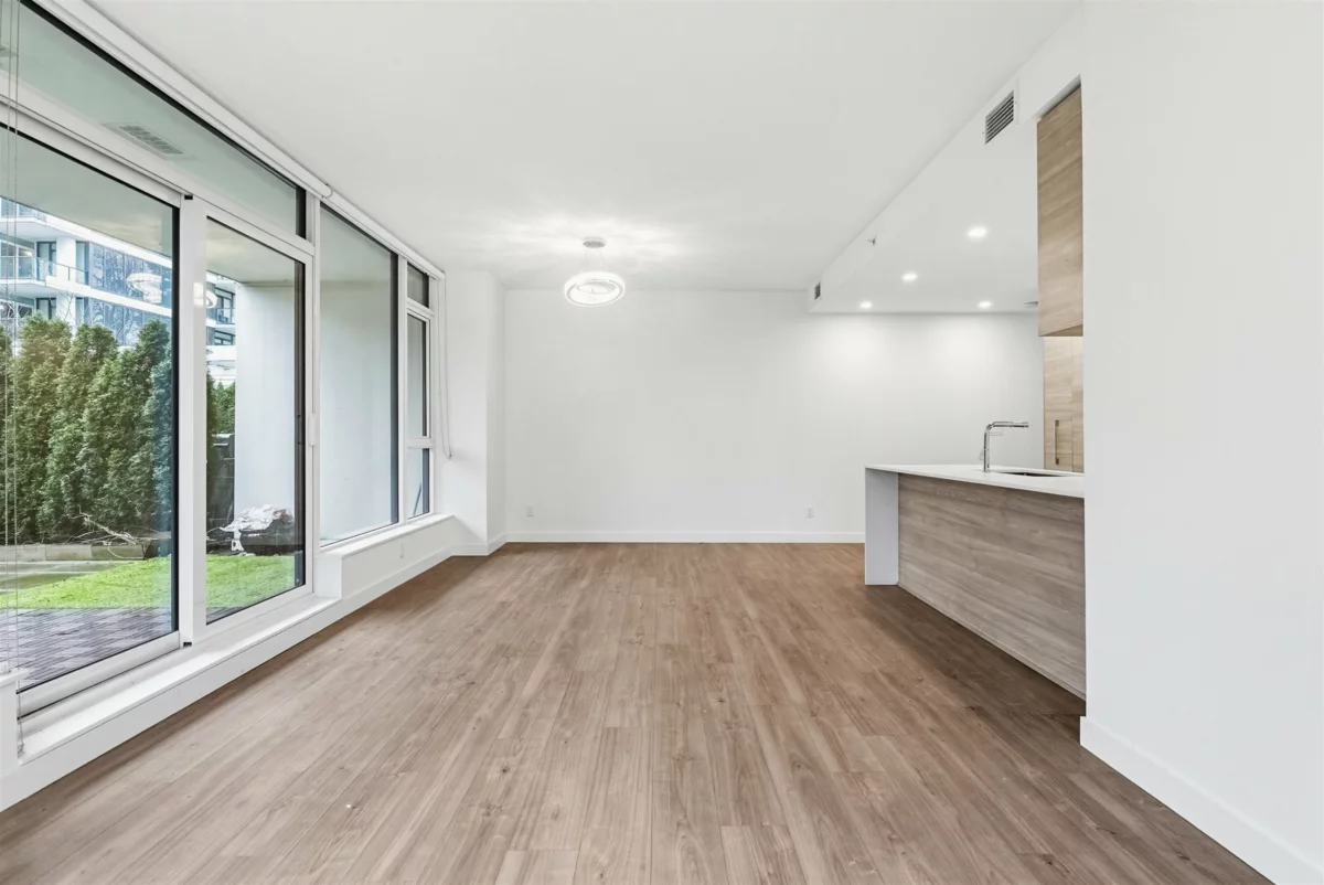 Primary Bathroom Photo of 201 585 Austin Avenue, Coquitlam, BC