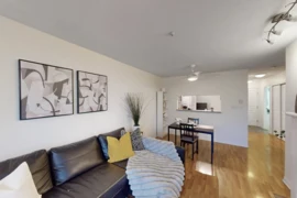 302 8420 Jellicoe Street, Vancouver, BC