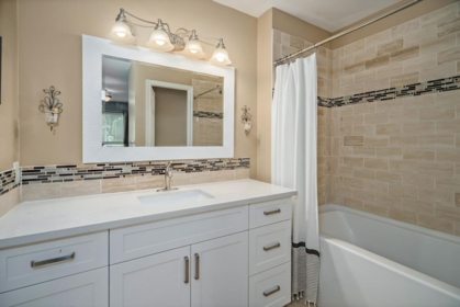 Mudroom Photo of 8247 Bowyer Drive, Mission, BC