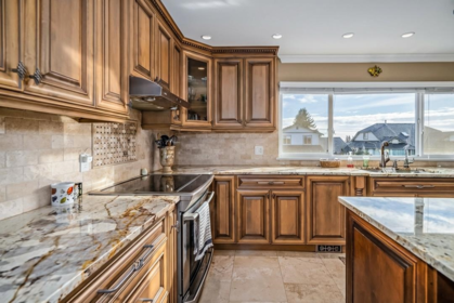 Walk-In Closet Photo of 8247 Bowyer Drive, Mission, BC