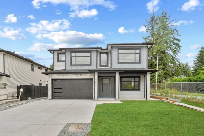 Exterior Rear Photo of 33664 Dewdney Trunk Road, Mission, BC
