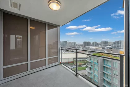 Hallway Photo of 1109 7708 Alderbridge Way, Richmond, BC