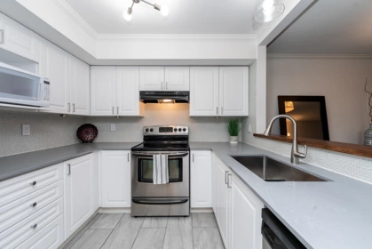305 2340 Hawthorne Avenue, Port Coquitlam, BC, Port Coquitlam — Apartment/Condo for sale