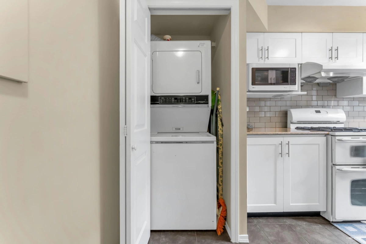 Bedroom 2 Photo of 8 4890 48 Avenue, Delta, BC