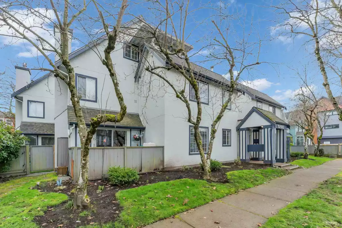 Exterior Rear Photo of 8 4890 48 Avenue, Delta, BC