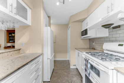 Guest Bathroom Photo of 8 4890 48 Avenue, Delta, BC