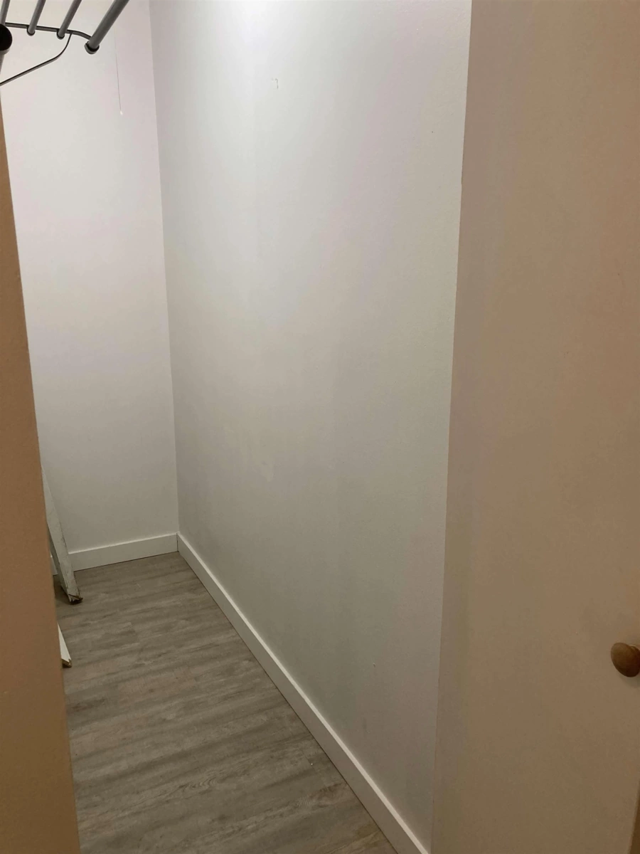 Kitchen Island Photo of 405 789 Drake Street, Vancouver, BC