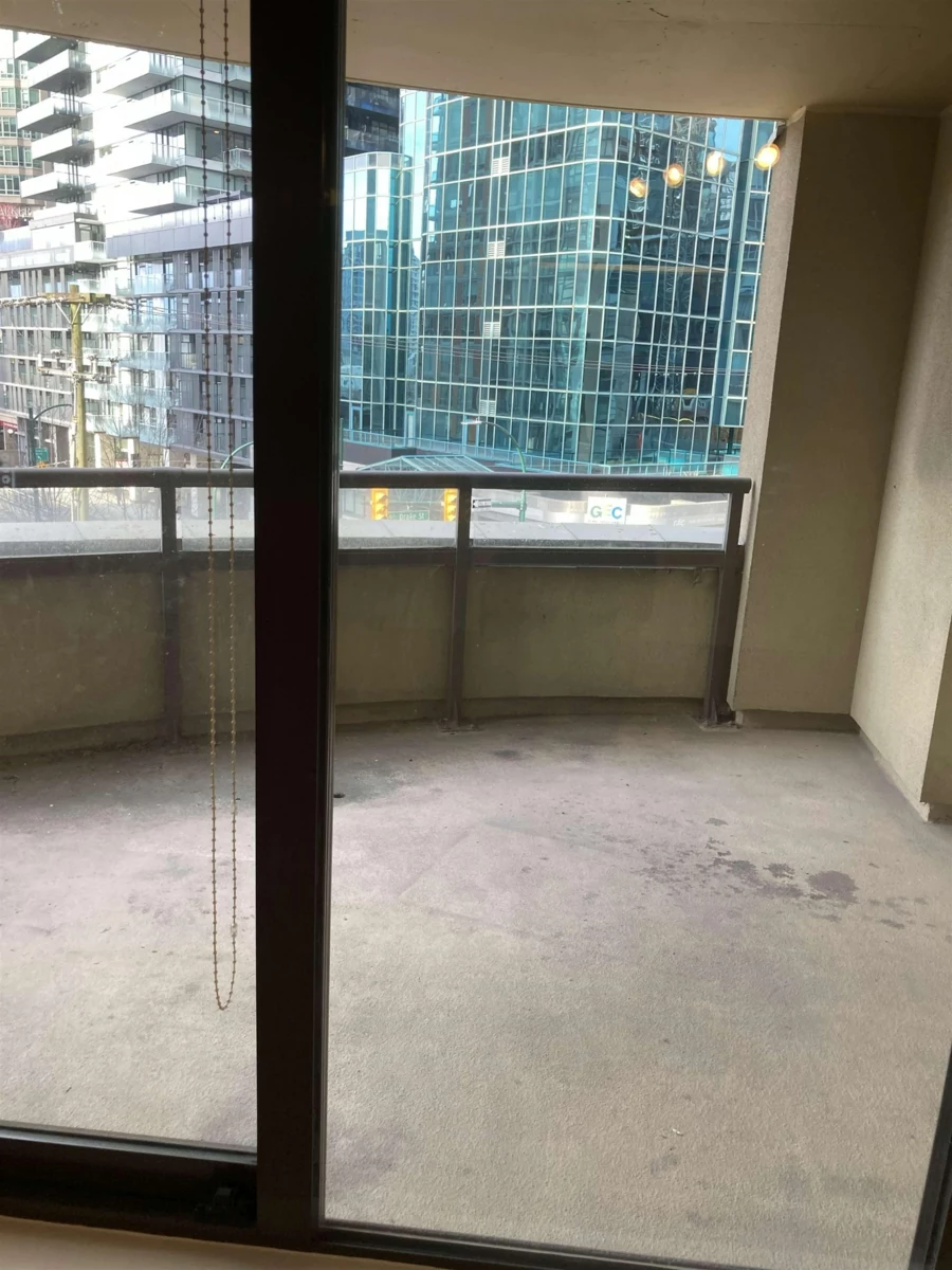 Pantry Photo of 405 789 Drake Street, Vancouver, BC