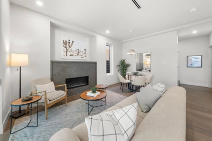 1 638 E 46th Avenue, Vancouver, BC