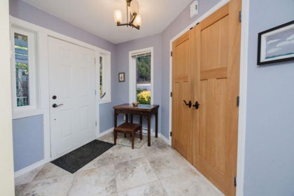 Kitchen Island Photo of 773 Franklin Road, Gibsons, BC