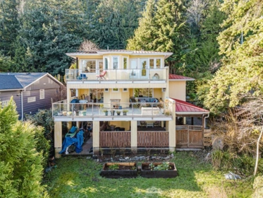 773 Franklin Road, Gibsons, BC, Gibsons — Single Family Residence for sale