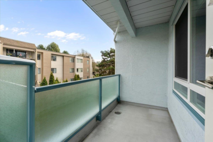 Hallway Photo of 204 8680 Lansdowne Road, Richmond, BC