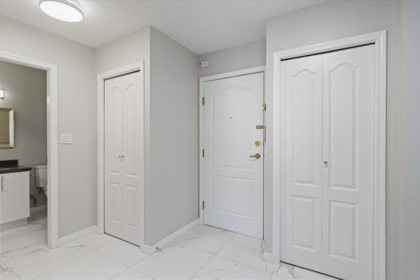 Loft / Bonus Room Photo of 204 8680 Lansdowne Road, Richmond, BC