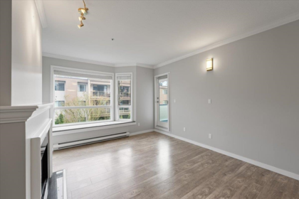 Mudroom Photo of 204 8680 Lansdowne Road, Richmond, BC