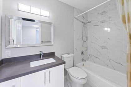 Office / Den Photo of 204 8680 Lansdowne Road, Richmond, BC