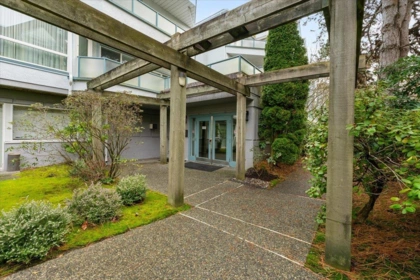 Staircase Photo of 204 8680 Lansdowne Road, Richmond, BC