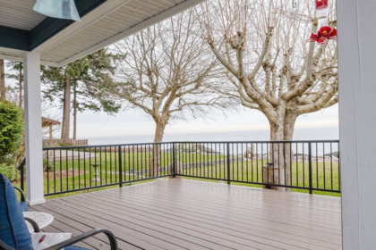 Primary Bedroom Photo of 1537 Mccullough Road, Sechelt, BC