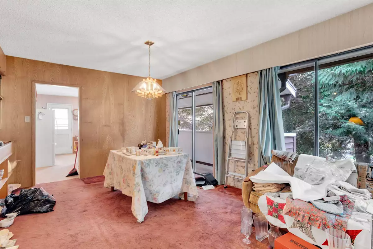 Kitchen Photo of 9533 139 Street, Surrey, BC