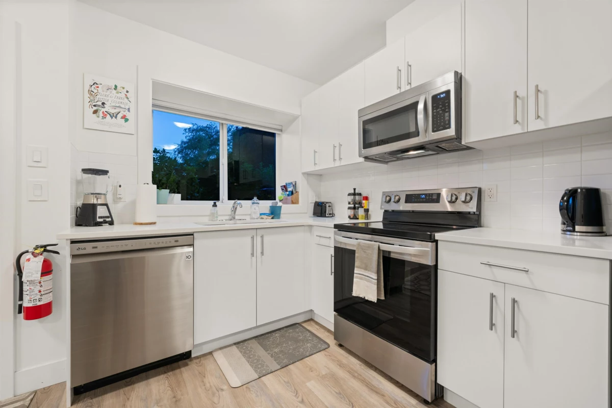 Outdoor Patio Photo of 336 E Keith Road, North Vancouver, BC