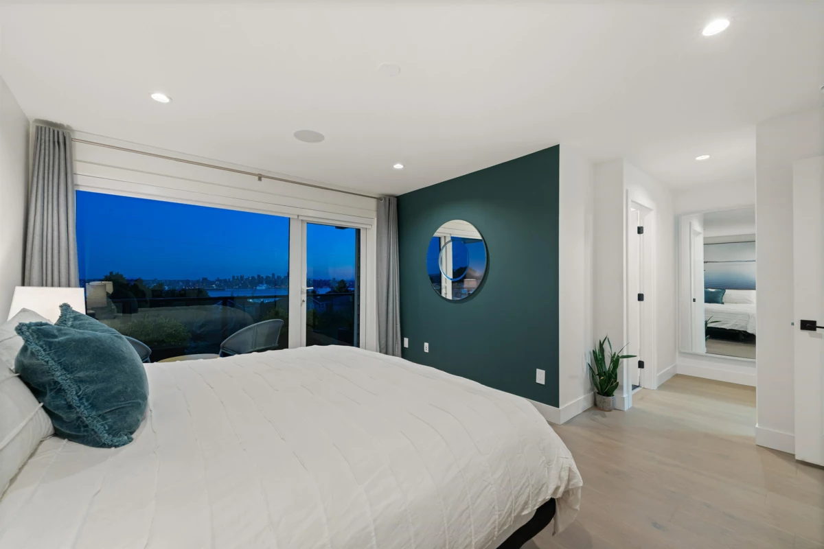 Powder Room Photo of 336 E Keith Road, North Vancouver, BC