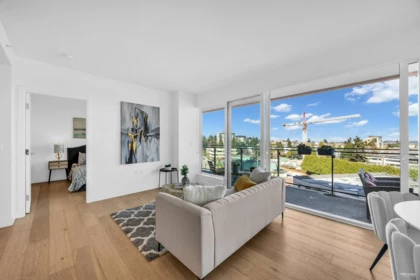 703 1439 George Street, White Rock, BC, White Rock — Apartment/Condo for sale