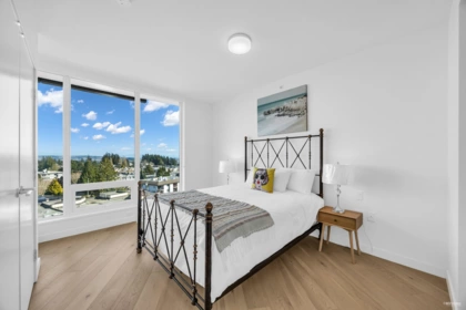 Loft / Bonus Room Photo of 703 1439 George Street, White Rock, BC