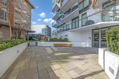 Outdoor Kitchen Photo of 703 1439 George Street, White Rock, BC