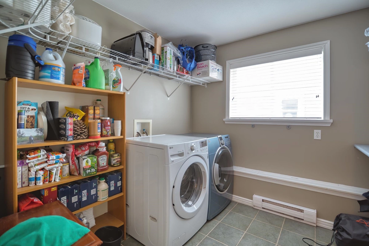 Basement Recreation Room Photo of 6302 Jasper Road, Sechelt, BC
