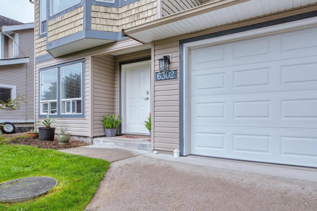 Exterior Rear Photo of 6302 Jasper Road, Sechelt, BC