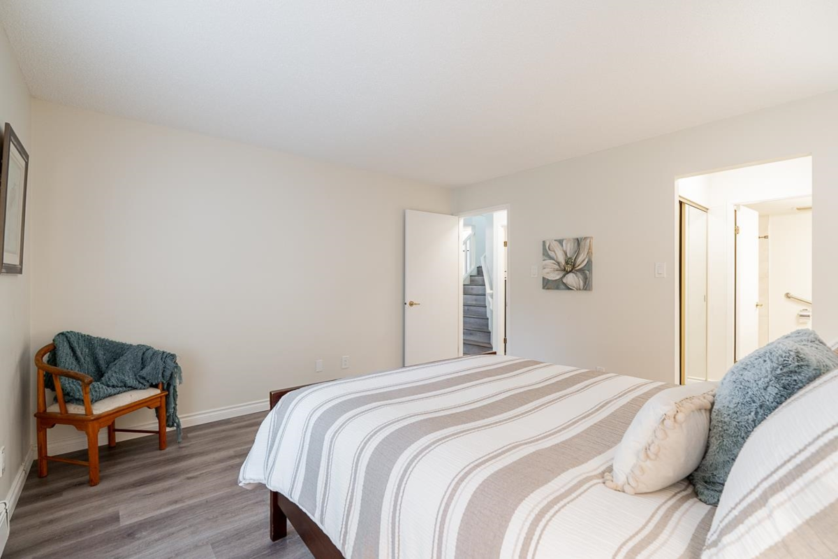 Loft / Bonus Room Photo of 37 6537 138 Street, Surrey, BC