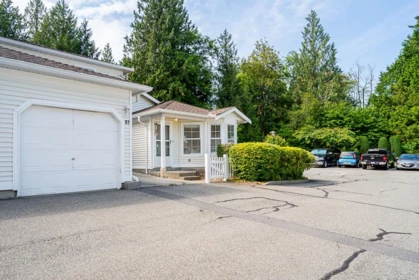 37 6537 138 Street, Surrey, BC