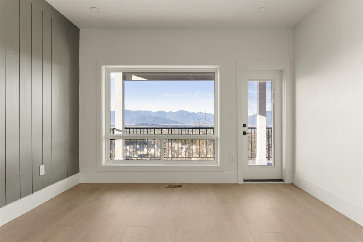 Laundry Room Photo of 50497 Kingston Drive, Chilliwack, BC