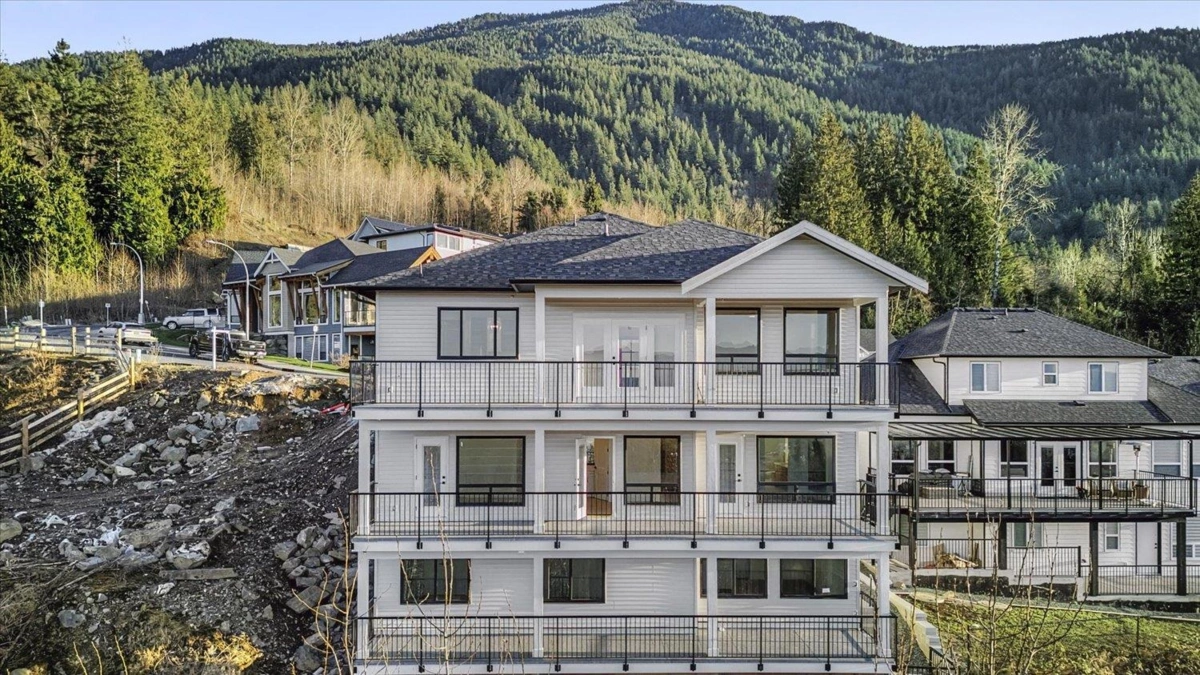 Neighborhood Park Photo Near 50497 Kingston Drive, Chilliwack, BC