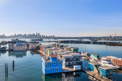 JNW04 415 Esplanade W, North Vancouver, BC, Capilano NV — 2 bed single family residence for sale