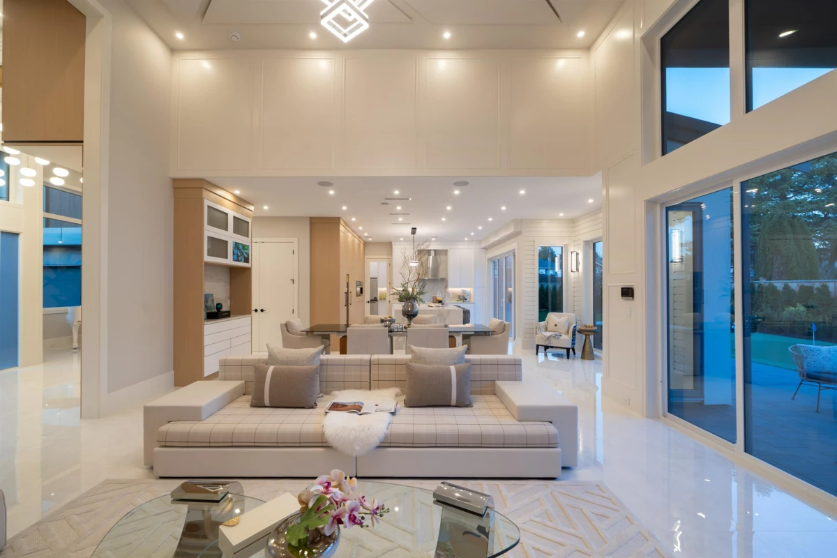 Kitchen Island Photo of 8060 Minler Road, Richmond, BC