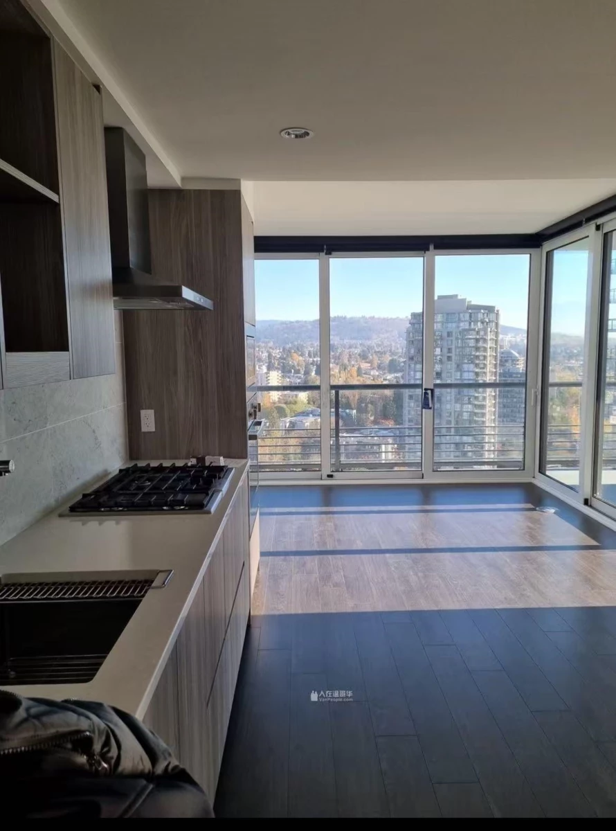 Exterior Rear Photo of 1409 4720 Lougheed Highway, Burnaby, BC