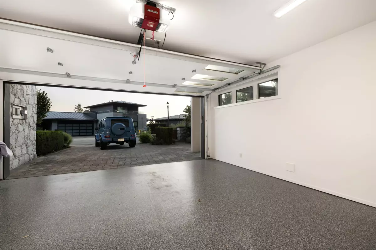 Dining Area Photo of 2993 Burfield Place, West Vancouver, BC