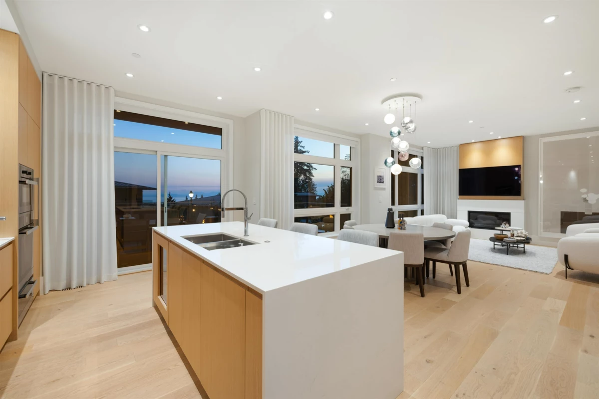 Entry Foyer Photo of 2993 Burfield Place, West Vancouver, BC