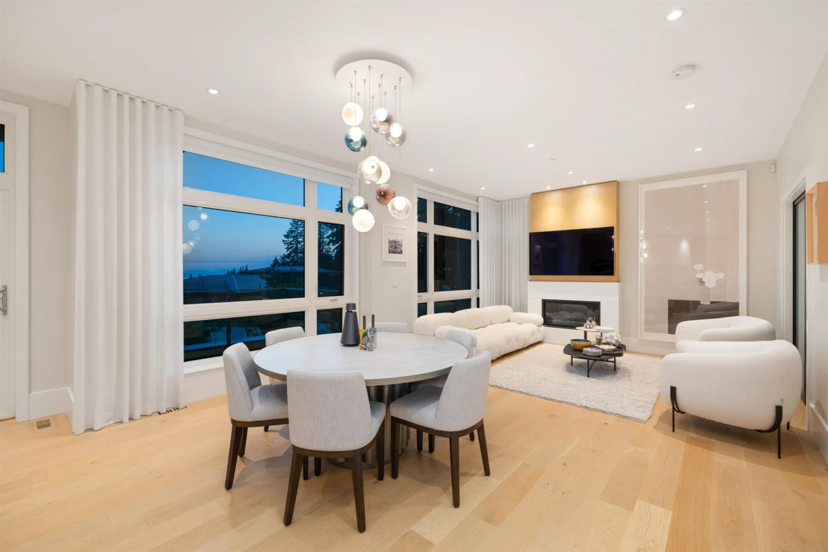 Guest Bathroom Photo of 2993 Burfield Place, West Vancouver, BC