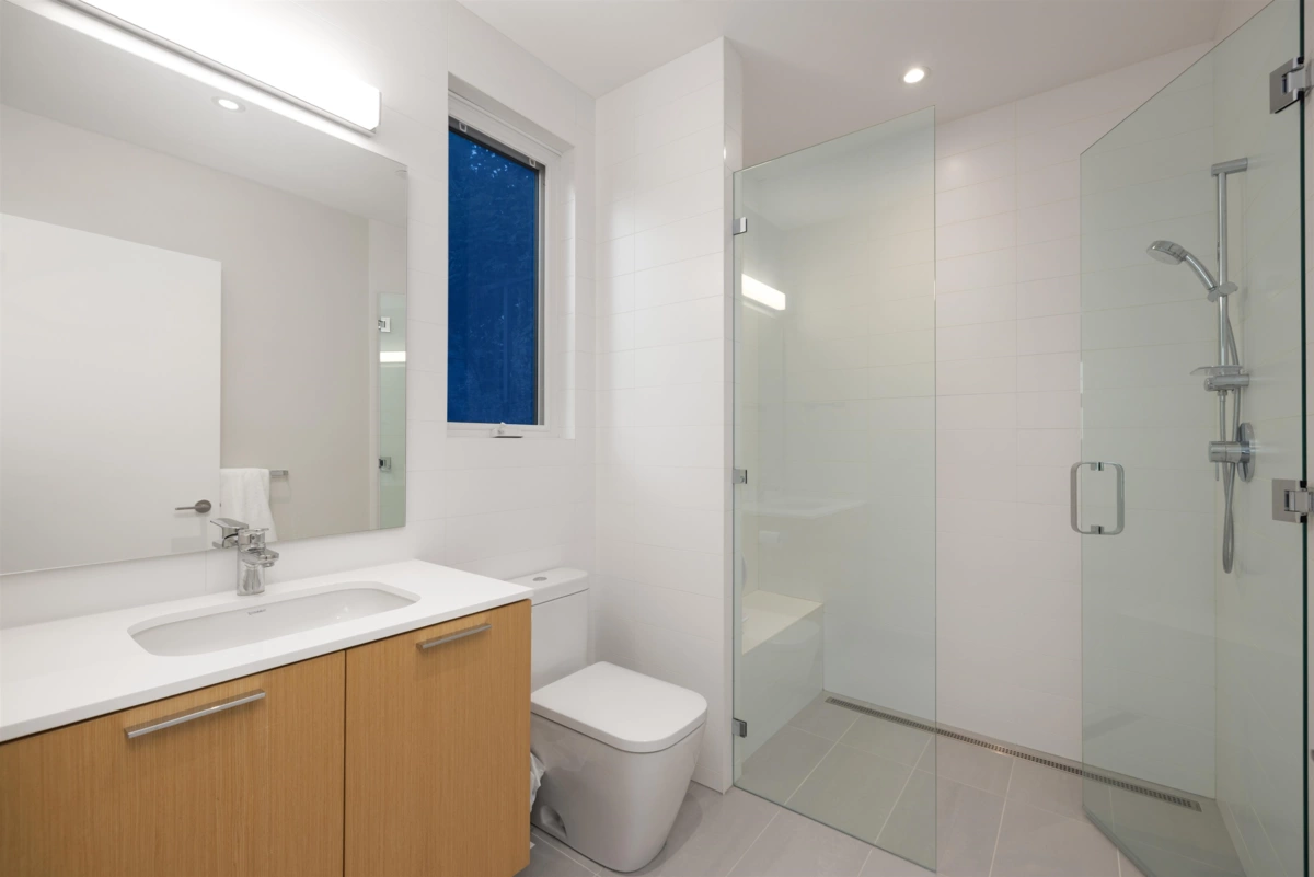 Kitchen Photo of 2993 Burfield Place, West Vancouver, BC