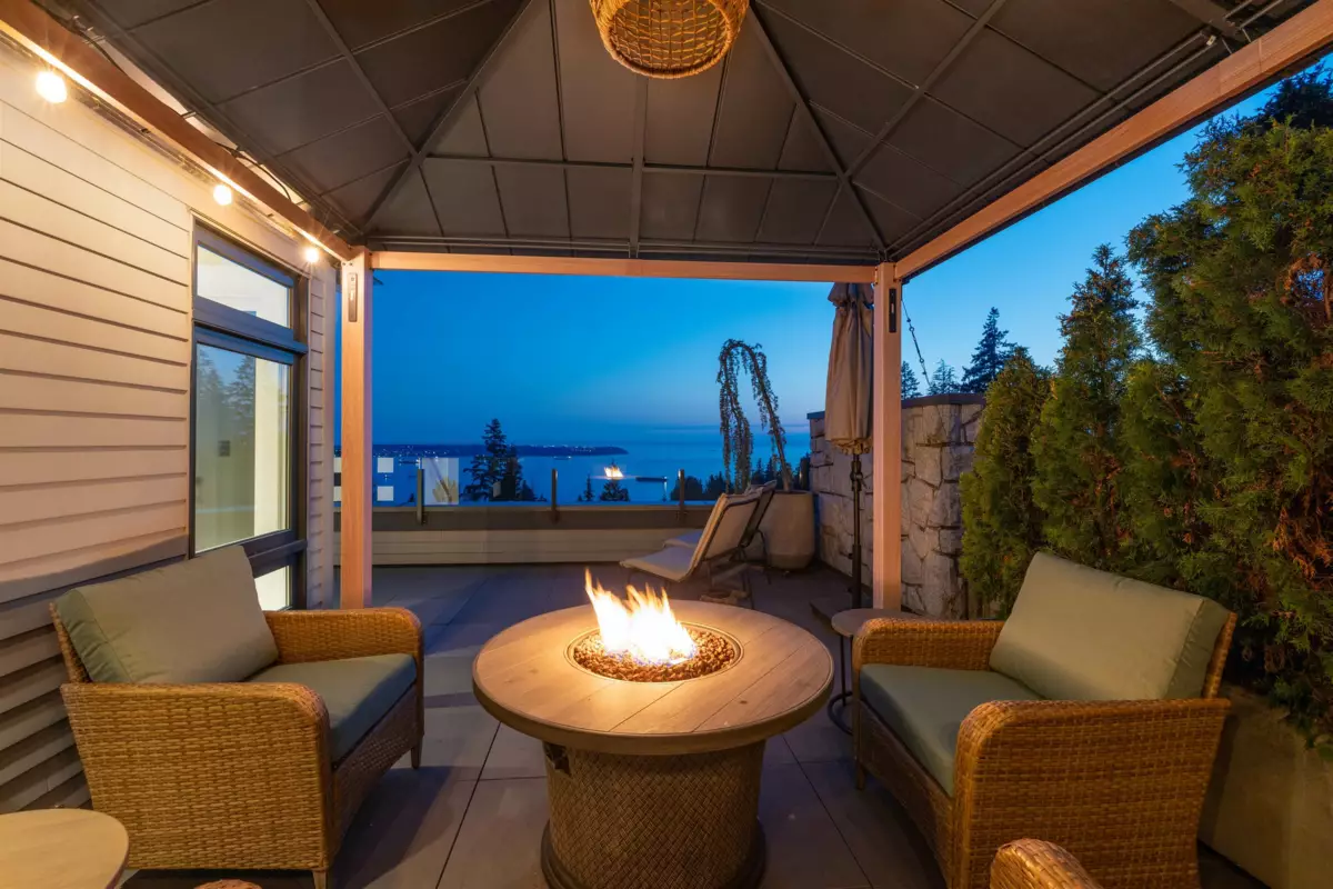 Neighborhood Park Photo Near 2993 Burfield Place, West Vancouver, BC