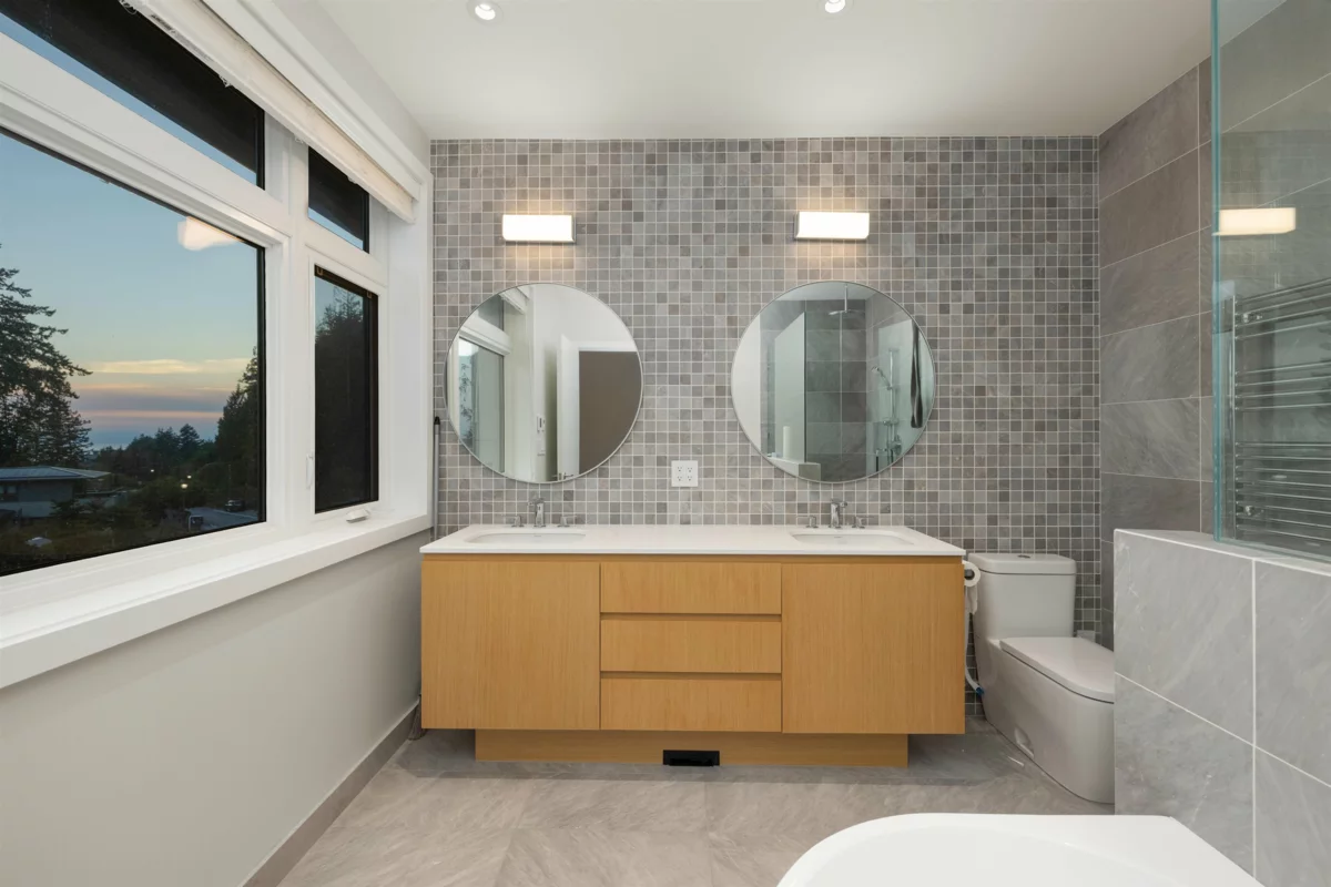 Primary Bathroom Photo of 2993 Burfield Place, West Vancouver, BC