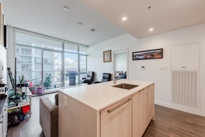 1805 2311 Beta Avenue, Burnaby, BC