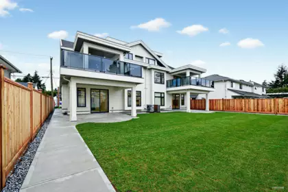 5186 57 Th Street, Delta, BC, Delta — Half Duplex for sale