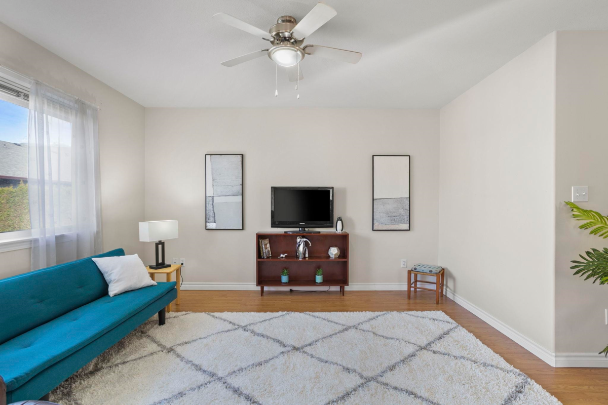Entry Foyer Photo of 43 7330 Elm Road, Agassiz, BC