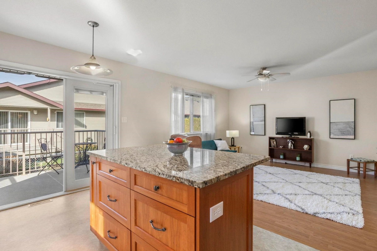 Guest Bathroom Photo of 43 7330 Elm Road, Agassiz, BC