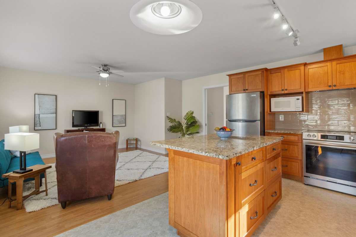 Mudroom Photo of 43 7330 Elm Road, Agassiz, BC