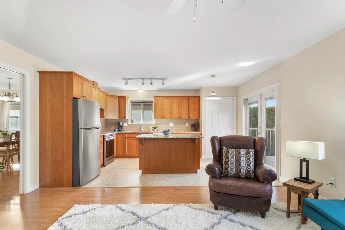 Staircase Photo of 43 7330 Elm Road, Agassiz, BC